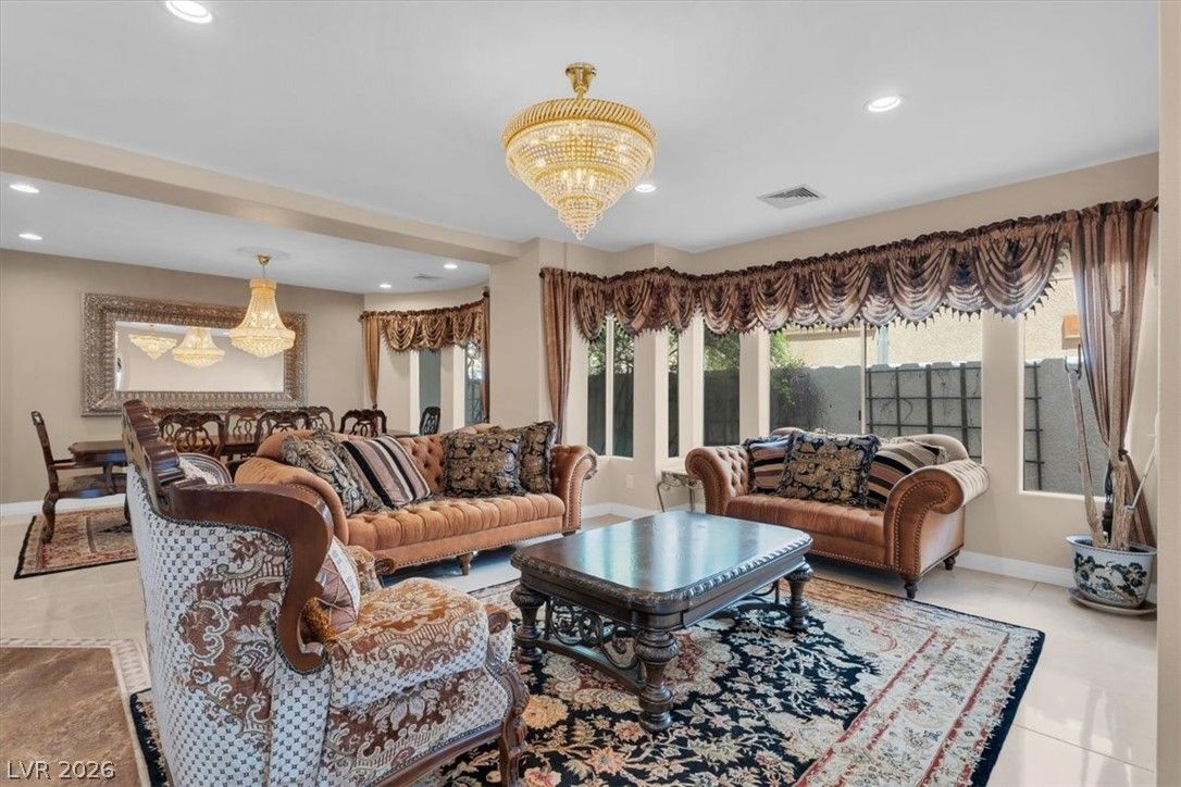 7956 Marbella Circle — photo 2
