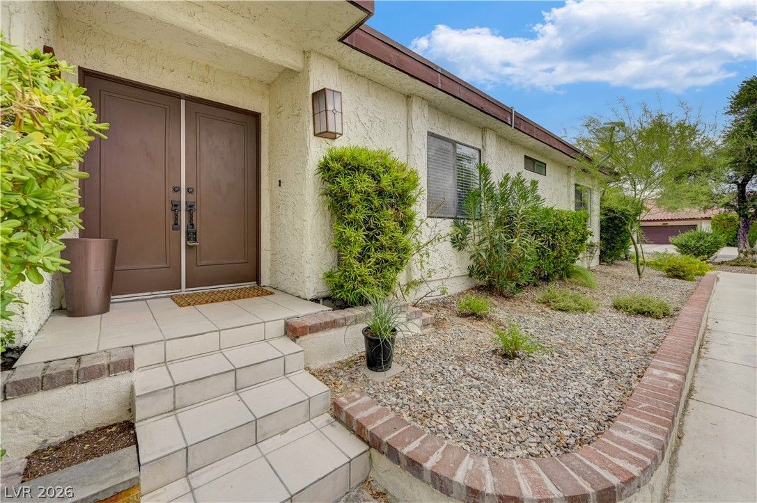 2695 San Lago Court — photo 2