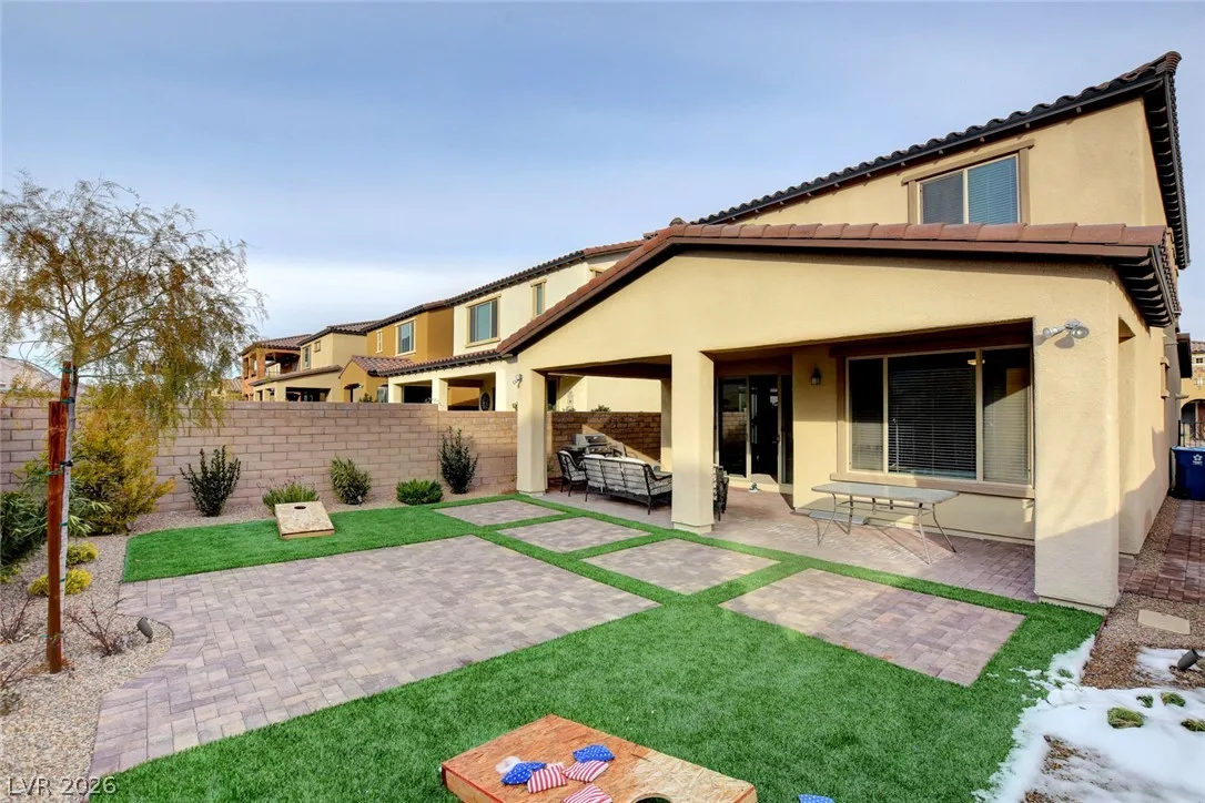 47 Berneri Drive — photo 3