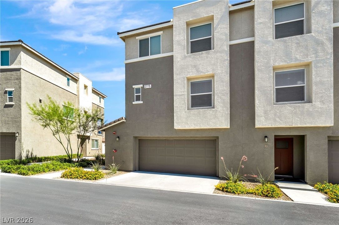 2775 Atomic Tangerine Way 1 — photo 3