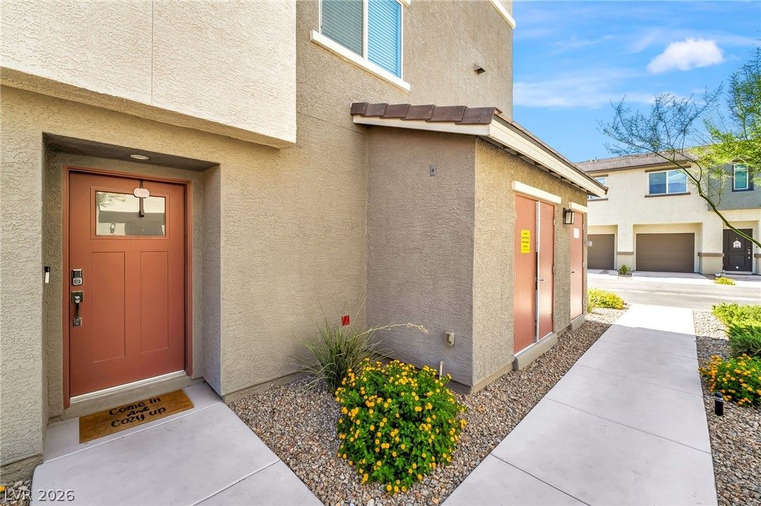 2775 Atomic Tangerine Way 1 — photo 4