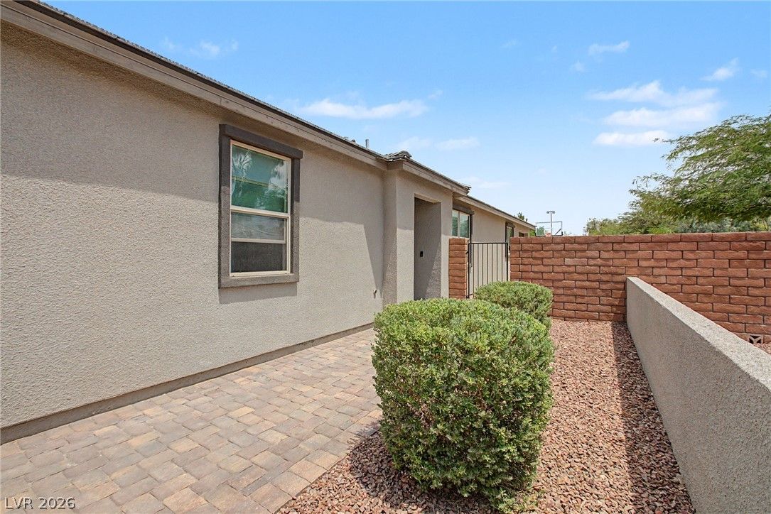 4196 Peaceful Meadow Street — photo 4