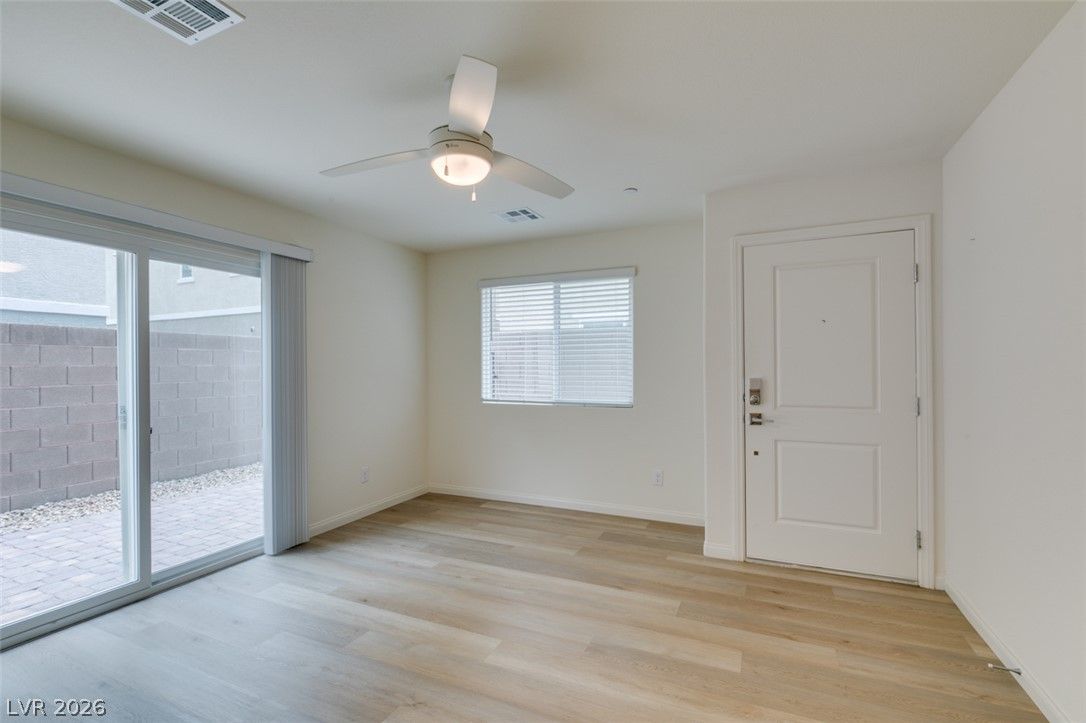 6860 Prairie Pearl Street — photo 5