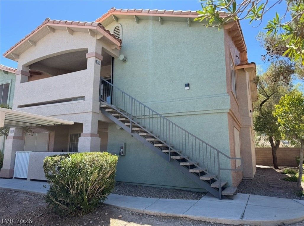 8450 Alta Drive 230 — photo 2