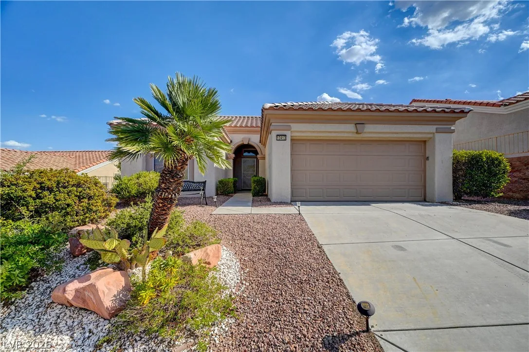10413 Longwood Drive — photo 2