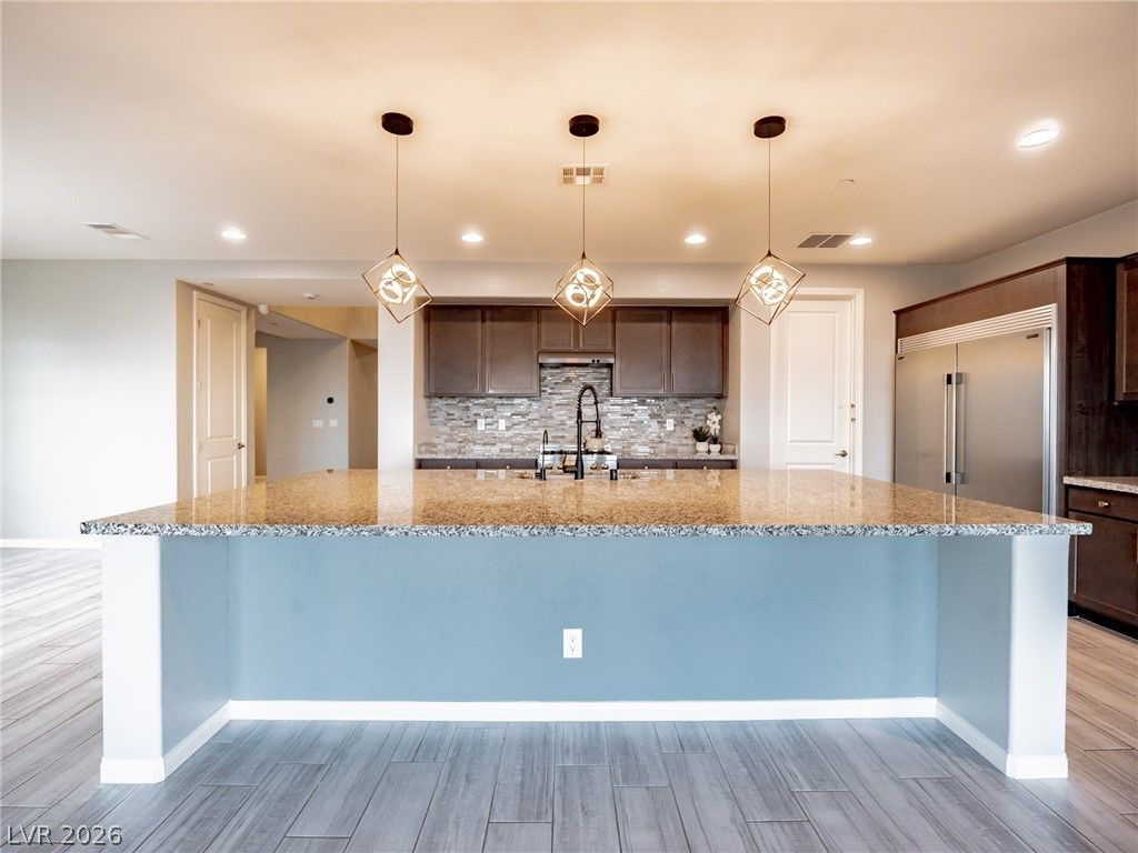 4504 Amazing View Street — photo 5