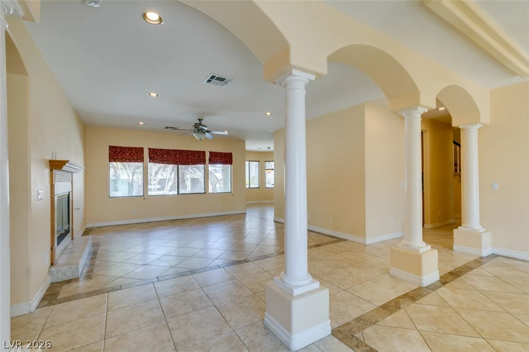 6292 Fisher Avenue — photo 4