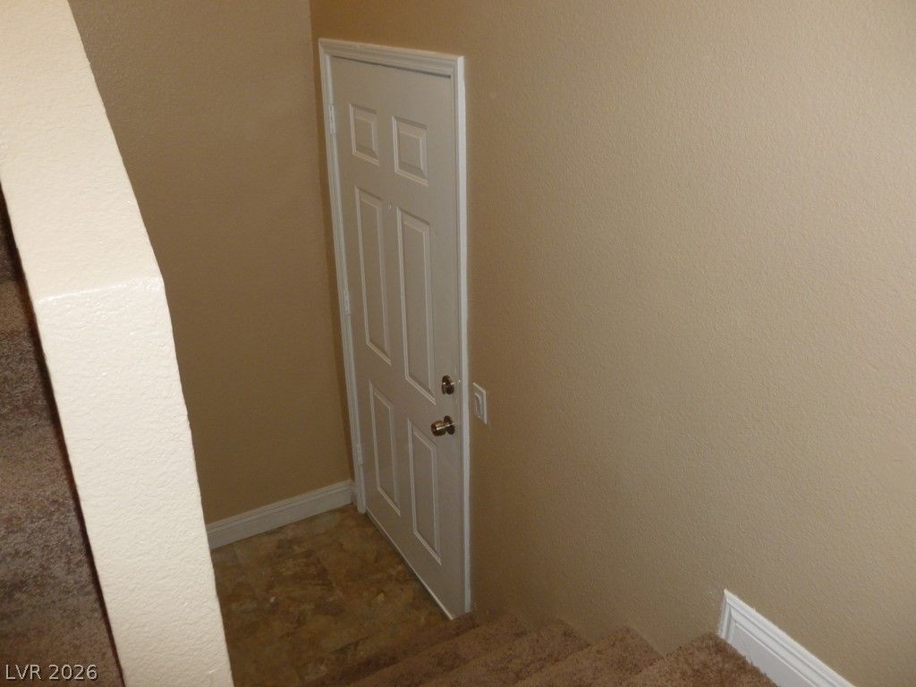 2801 North RAINBOW BL Boulevard 241 — photo 3