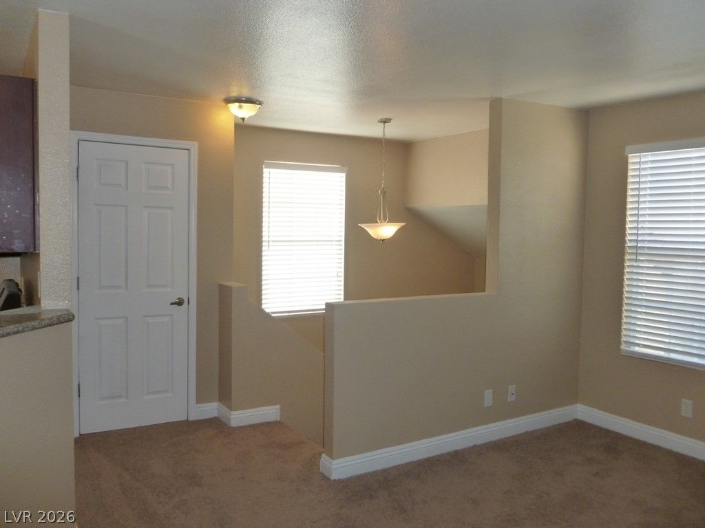 2801 North RAINBOW BL Boulevard 241 — photo 5
