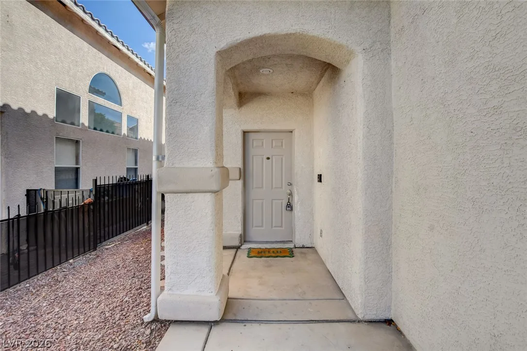 8541 Last Point Ave — photo 2