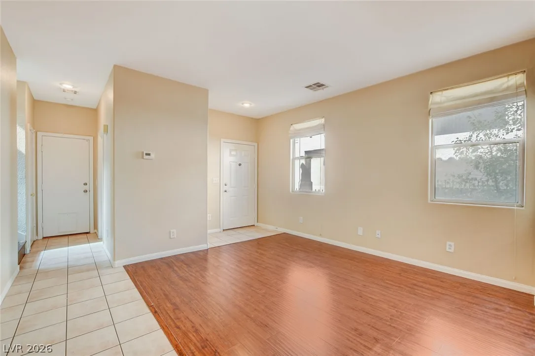 8541 Last Point Ave — photo 4