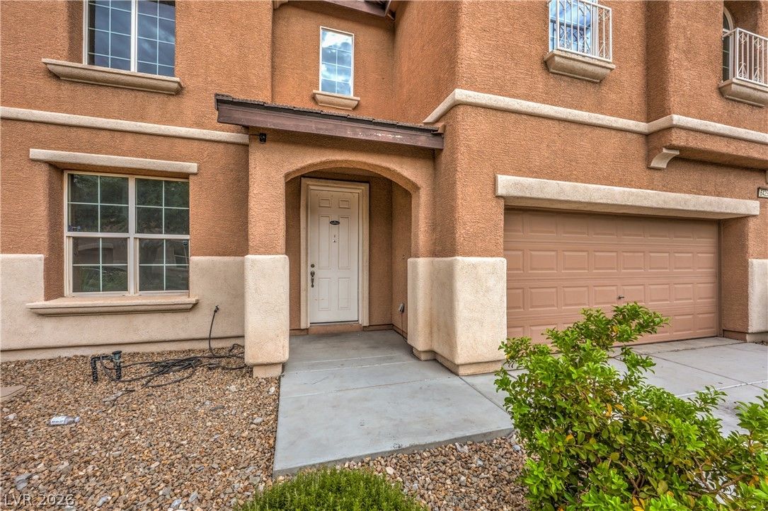 6425 Trautman Court — photo 4