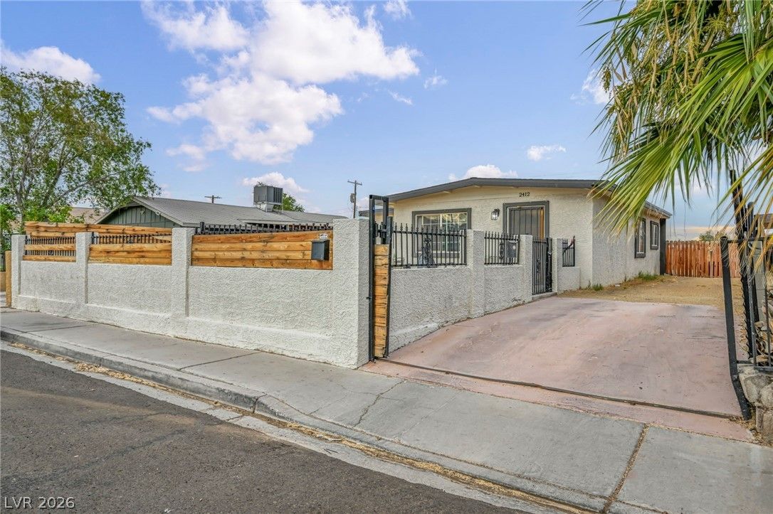 2412 Statz Street — photo 4