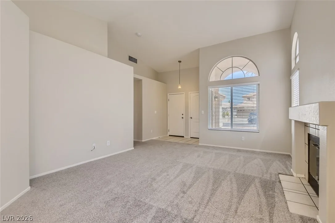 1833 Fan Fare Drive — photo 3