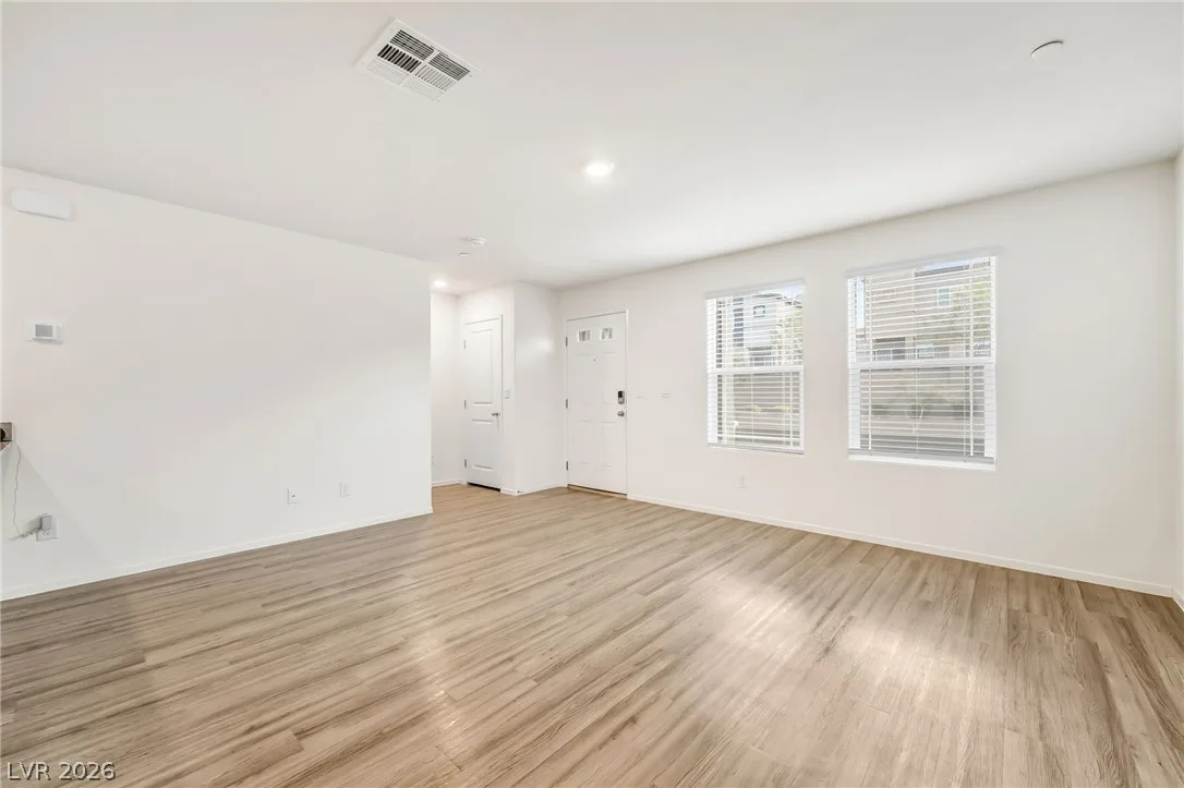 3717 Celesta Vista Avenue — photo 5