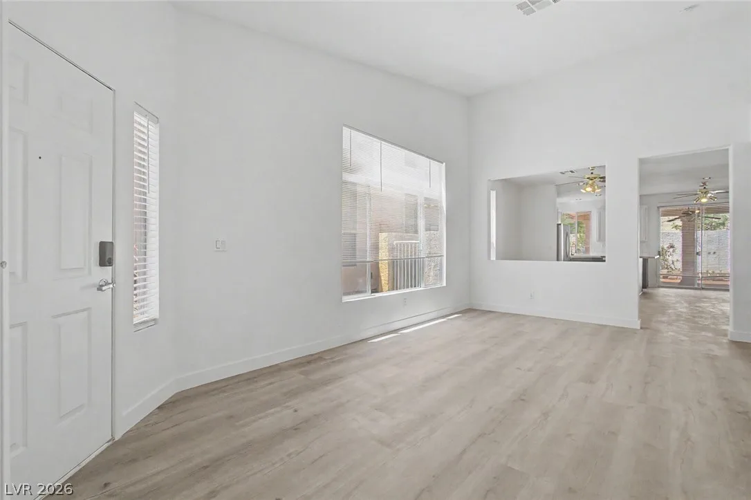 9011 Dulcimer Lane — photo 4