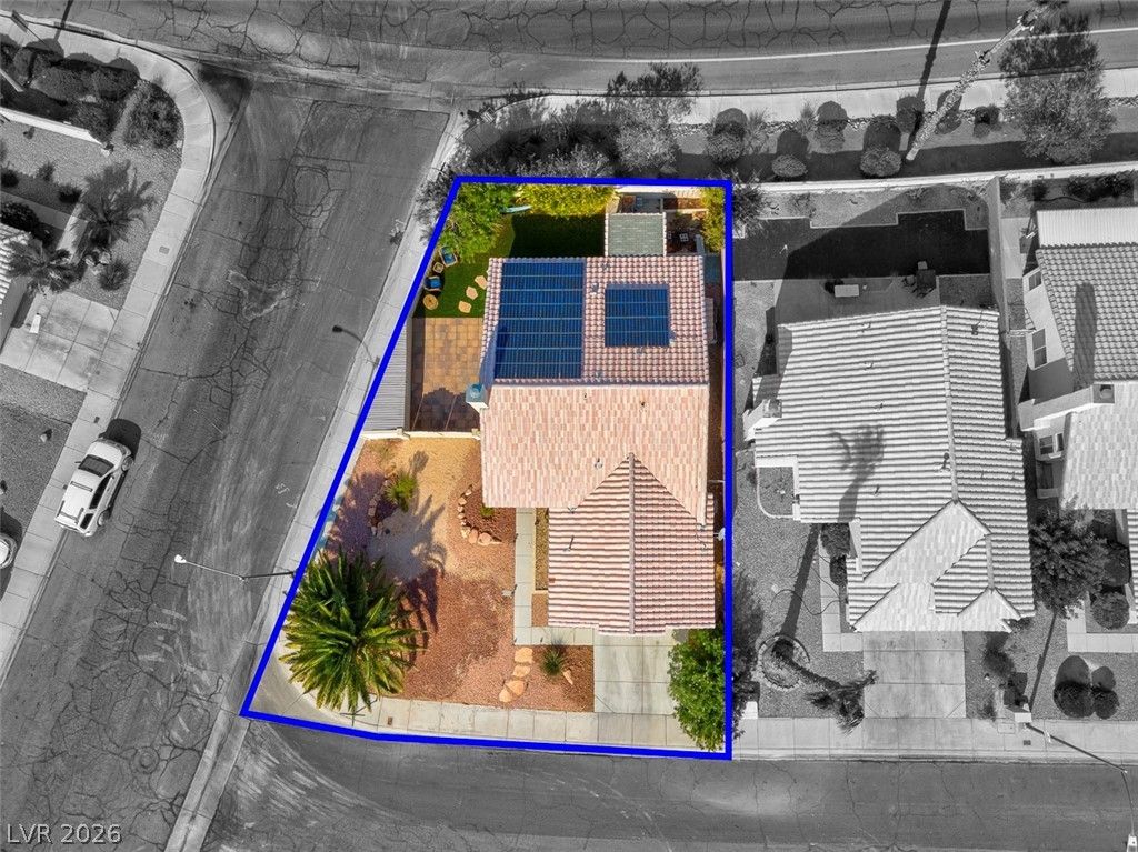 2748 Chokeberry Court — photo 3