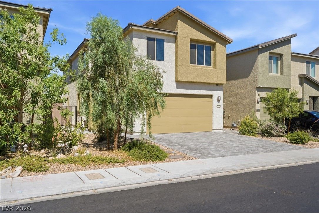 8025 Texas Hills Street — photo 2