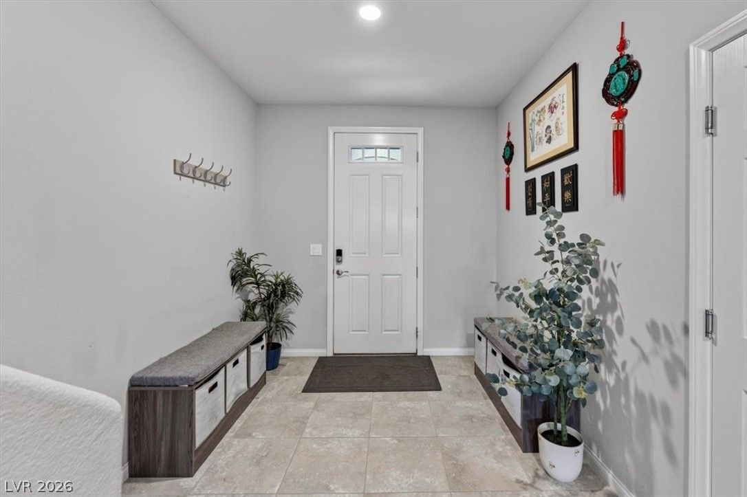 4504 Moon Hill Rock Avenue — photo 5