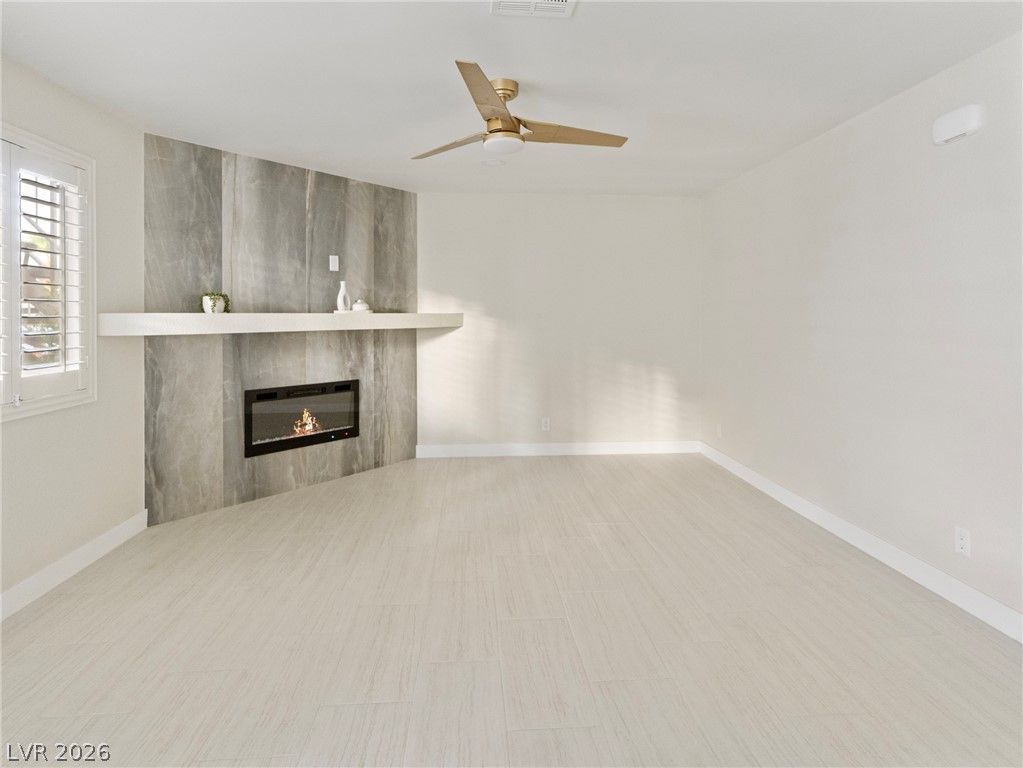 1325 Pinto Rock Lane 102 — photo 3 of 19