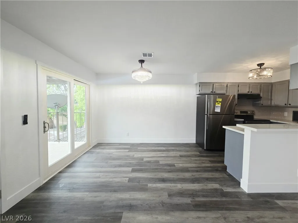 1833 Plum Court — photo 4