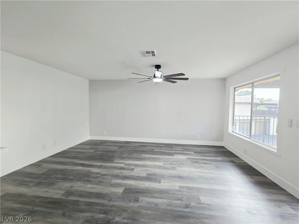 1833 Plum Court — photo 5