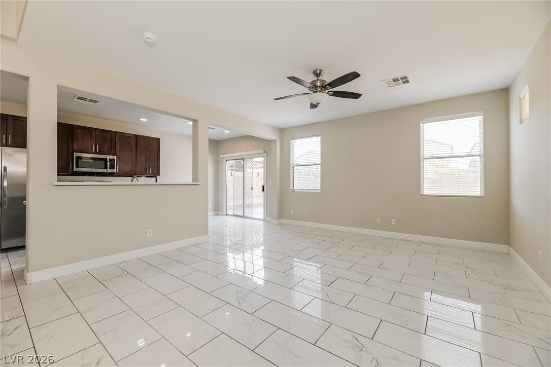 6354 Foxlyn Avenue — photo 5