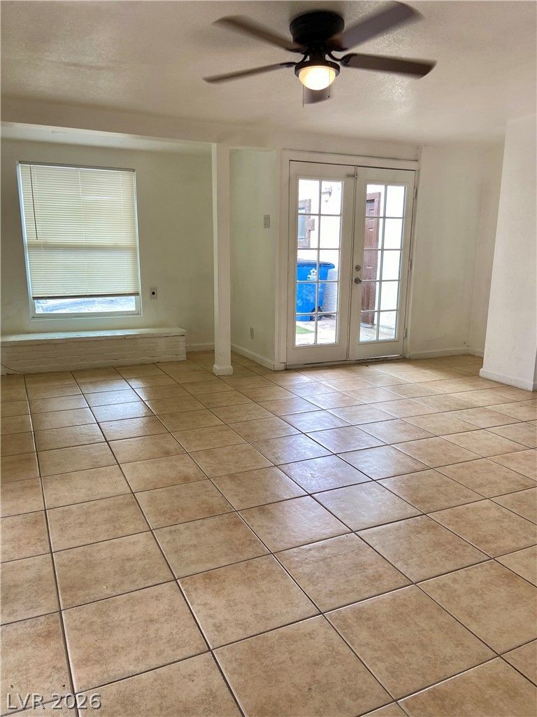 3420 Taylor Avenue — photo 2 of 14