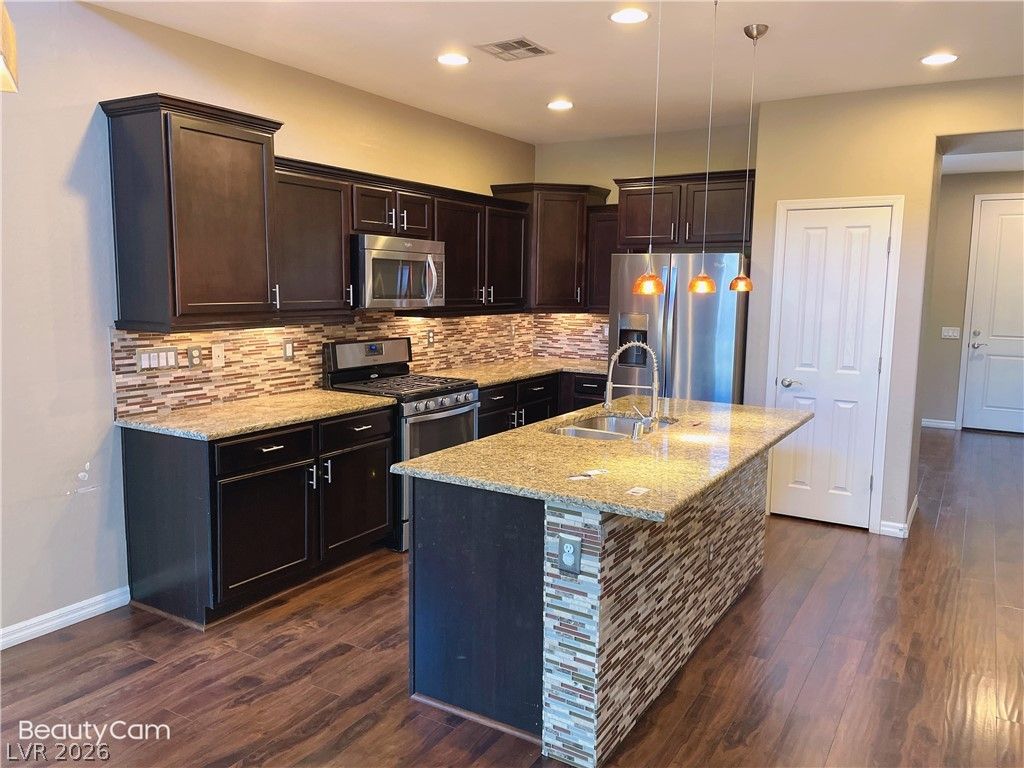 5704 Shadow Bend Drive — photo 5