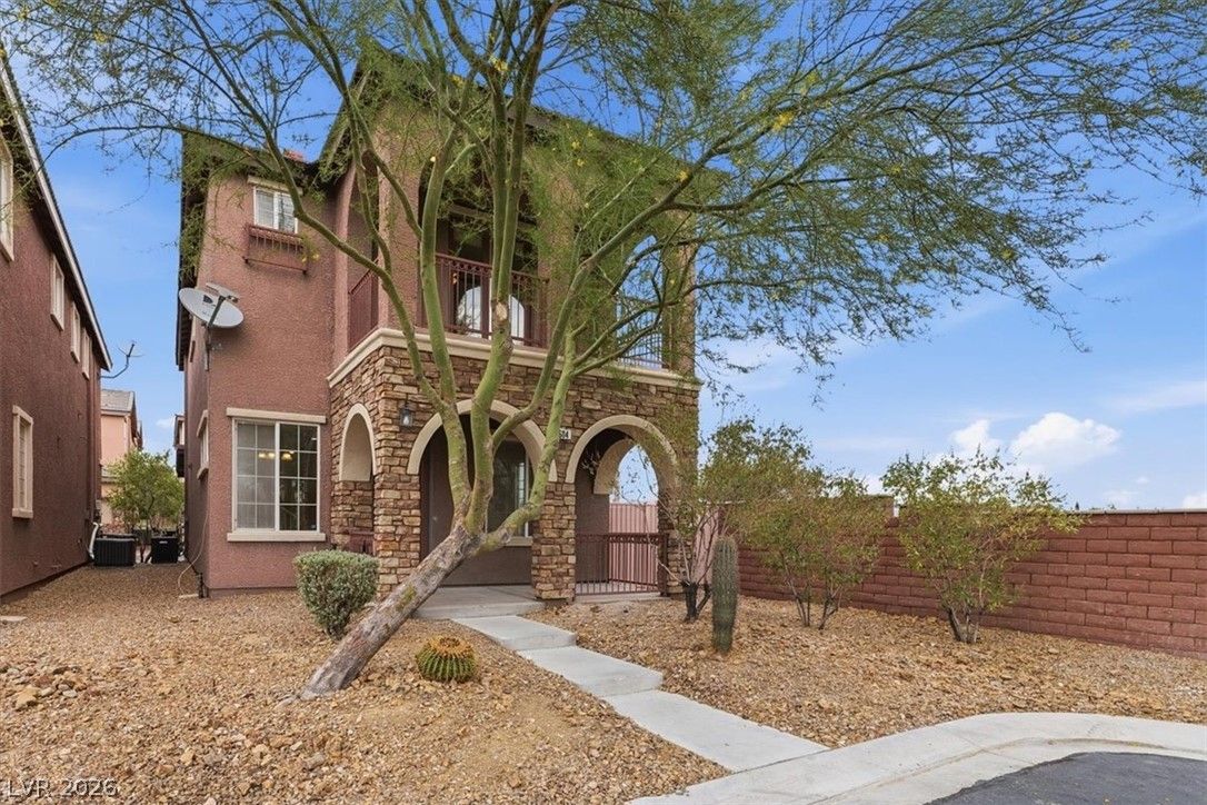 8604 Splendid Leaf Court — photo 2