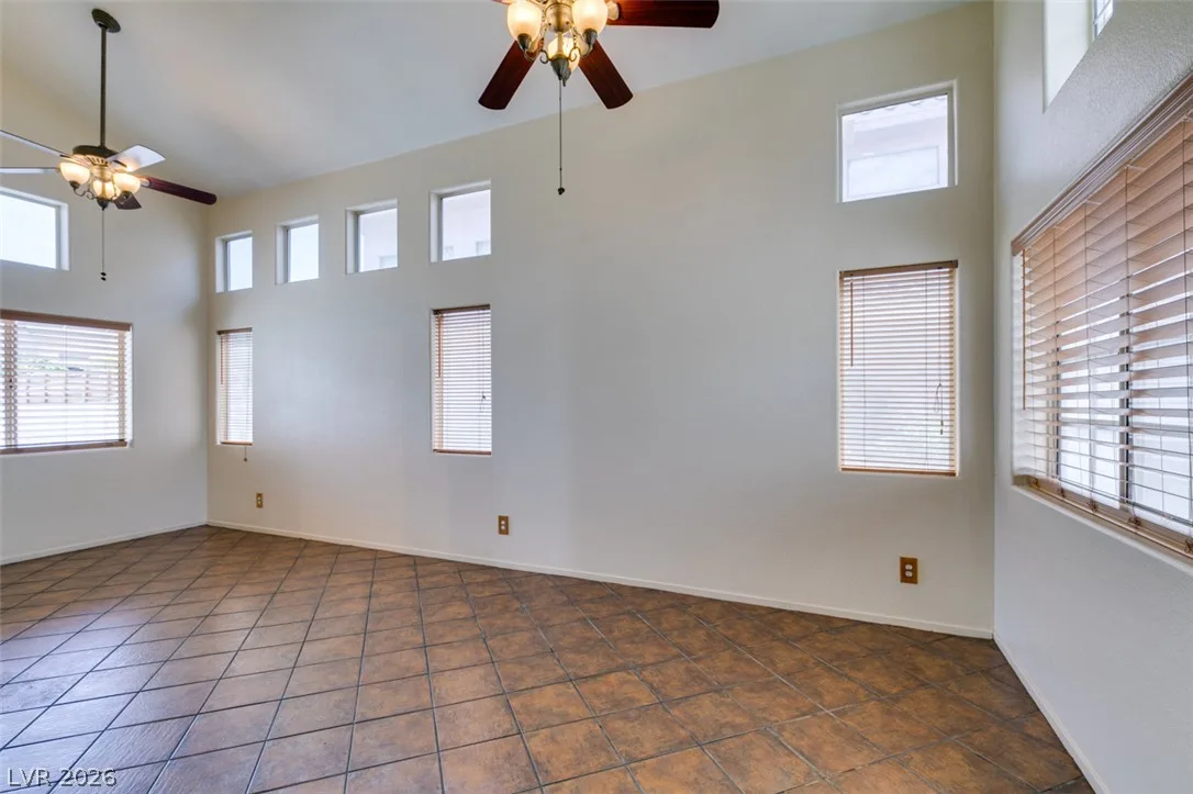 6804 White Lakes Avenue — photo 5