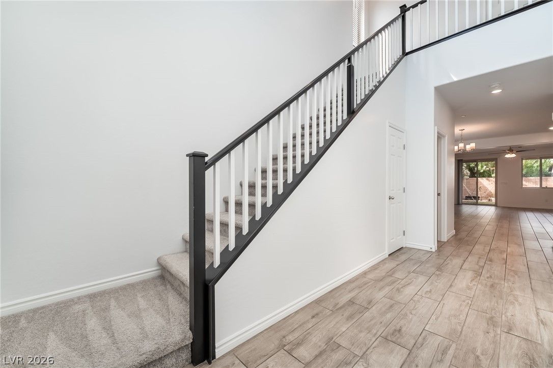 941 Sycamore Falls Street — photo 5