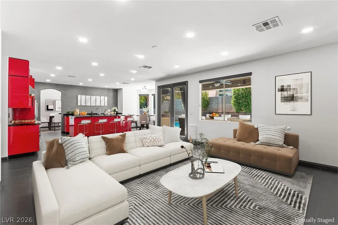 10425 Carmel Mountain Avenue — photo 4