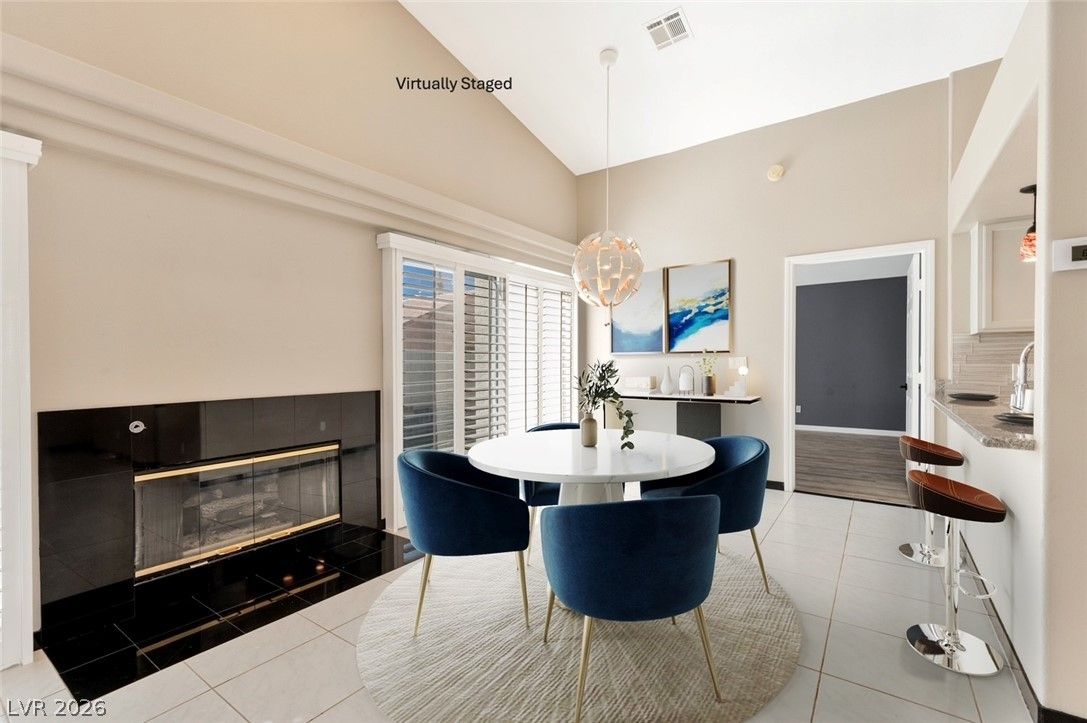 5049 Forest Oaks Drive — photo 3