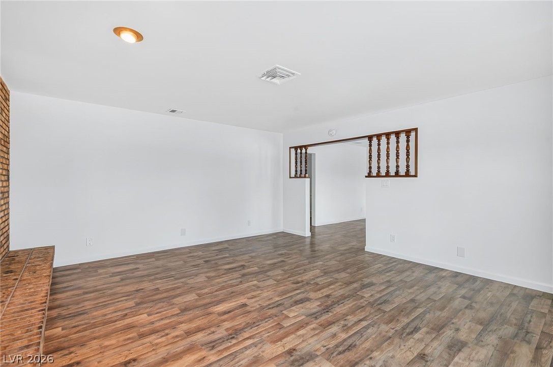 572 Federal Street — photo 5 of 25