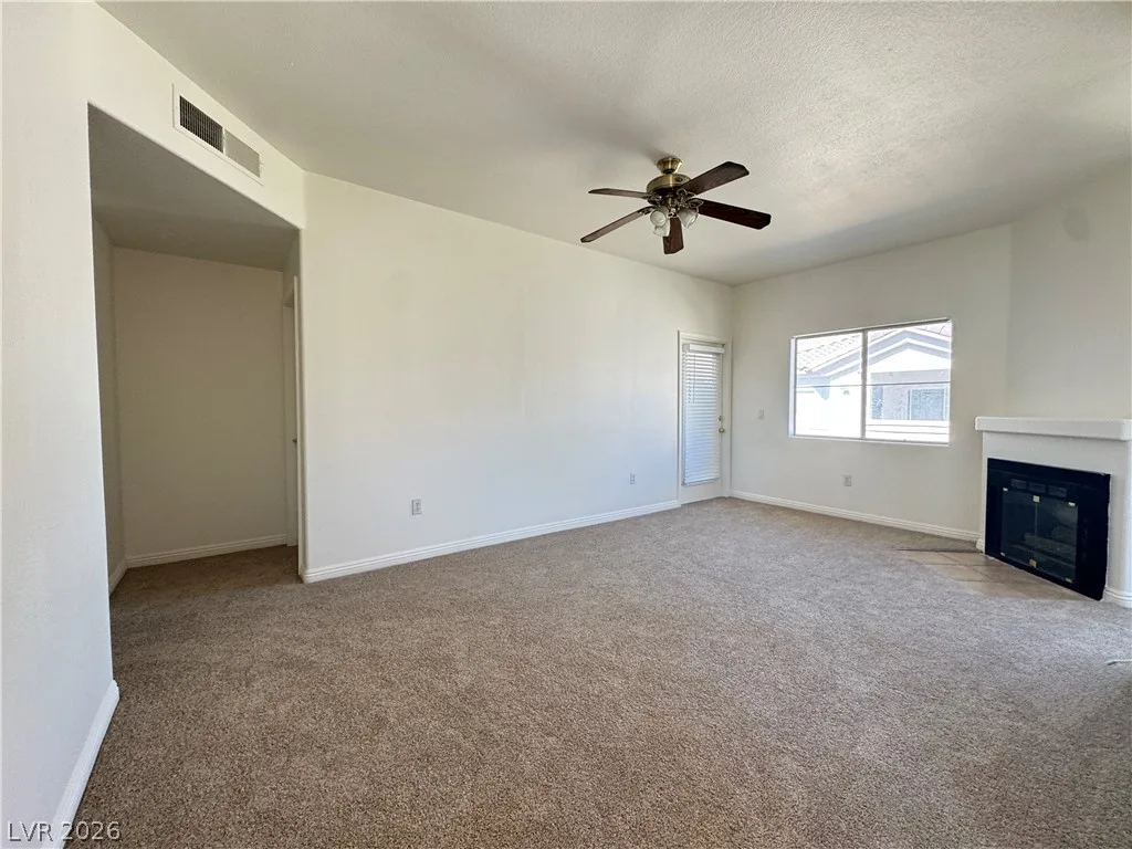 2120 CALVILLE Street 202 — photo 3