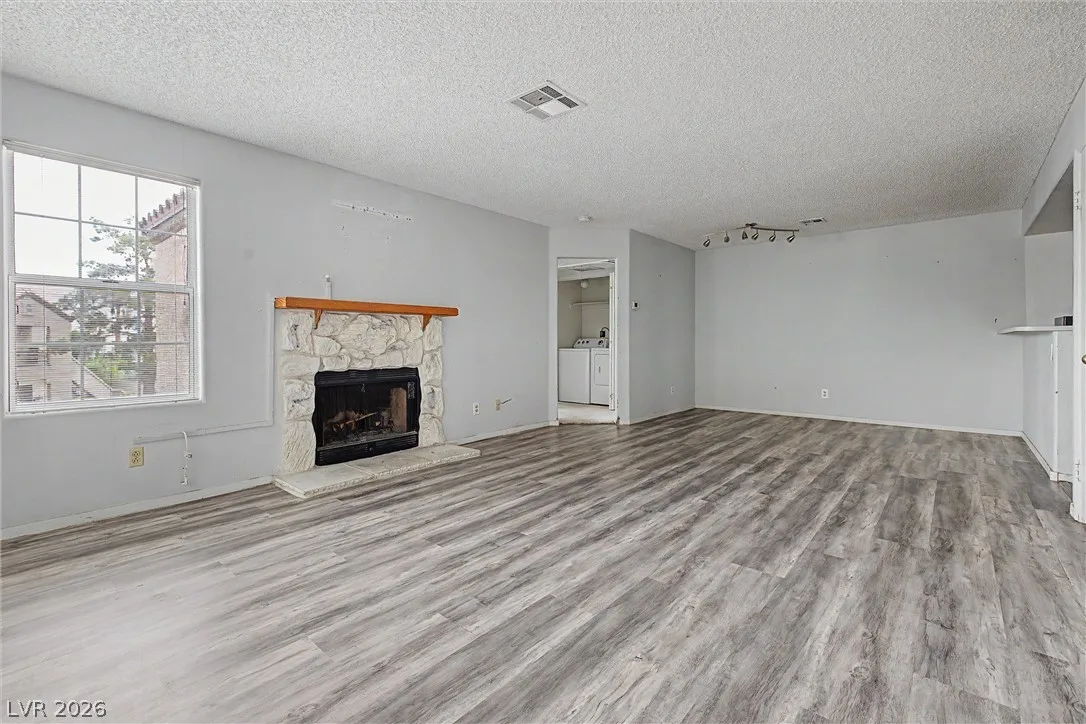 3455 Erva Street 209 — photo 3 of 12