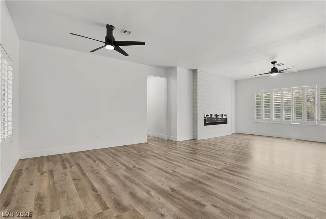2577 Gilbertville Avenue — photo 3 of 19