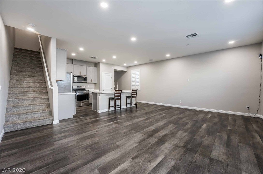 5378 Silver Branch Avenue — photo 5