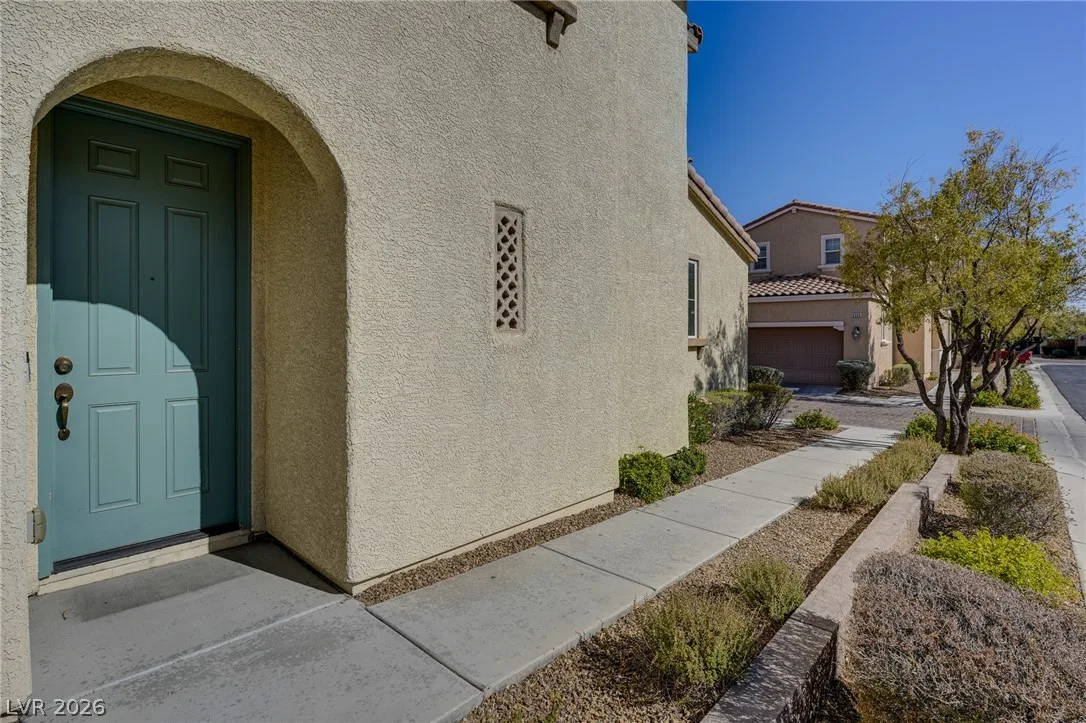 8356 Creek Canyon Avenue — photo 4