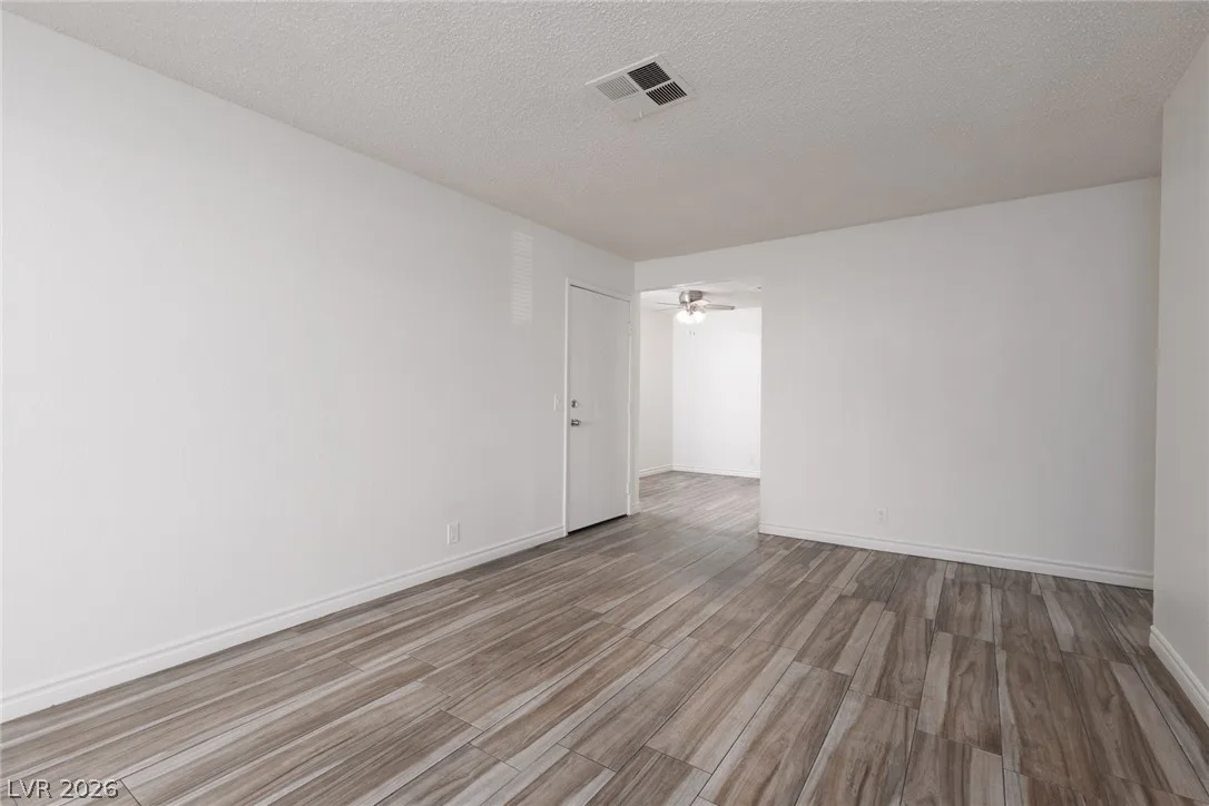 3151 SOARING GULLS Drive 1124 — photo 5