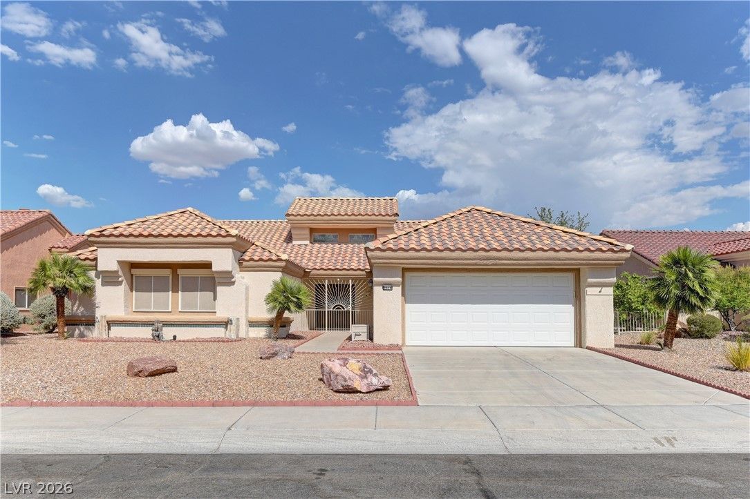 2516 Highvale Drive — photo 1