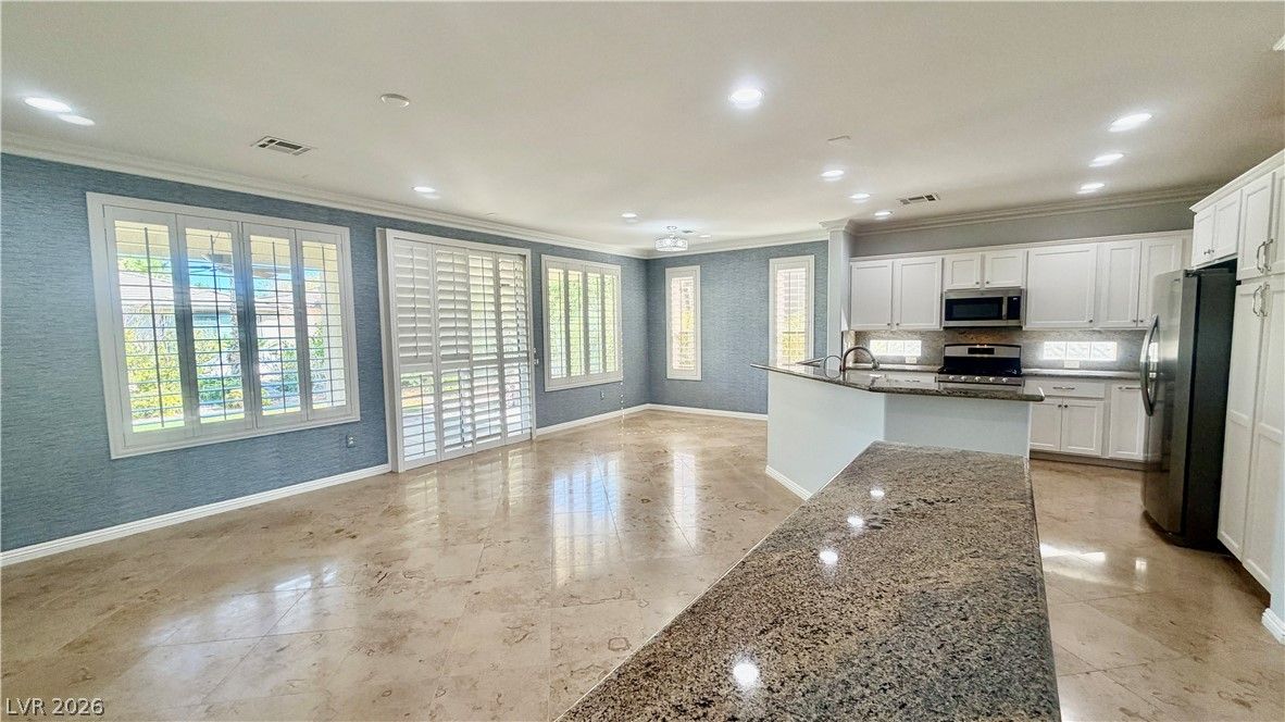 10385 Brillare Avenue — photo 5