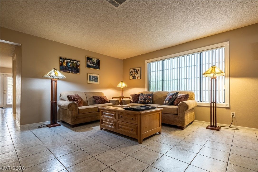 2820 South Swallow Point Circle — photo 4