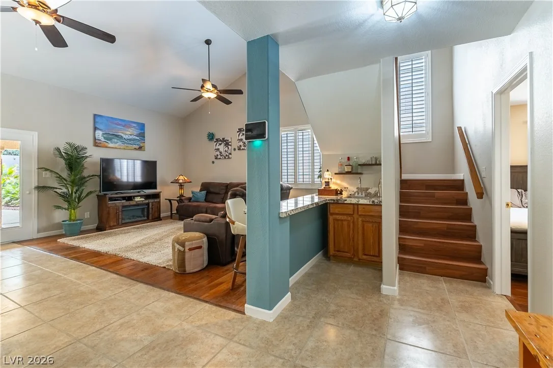 2813 High View Drive — photo 3
