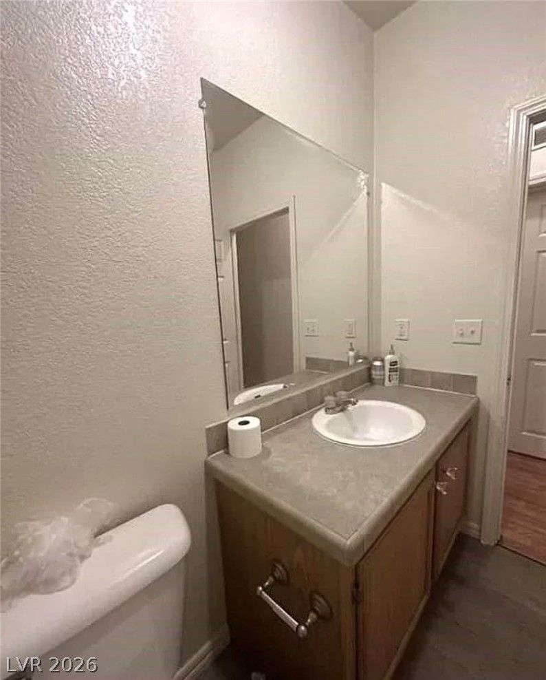 Photo 42