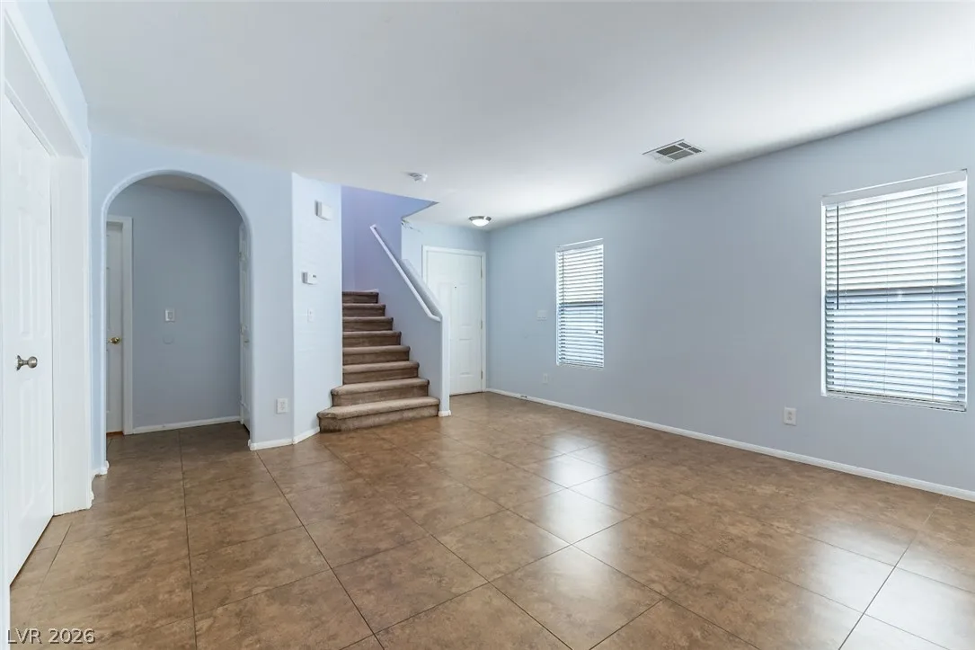 6581 Rose Hill River Drive — photo 3 of 35
