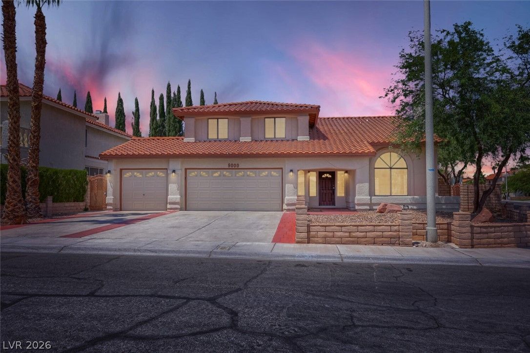 9000 Feather River Court — photo 3