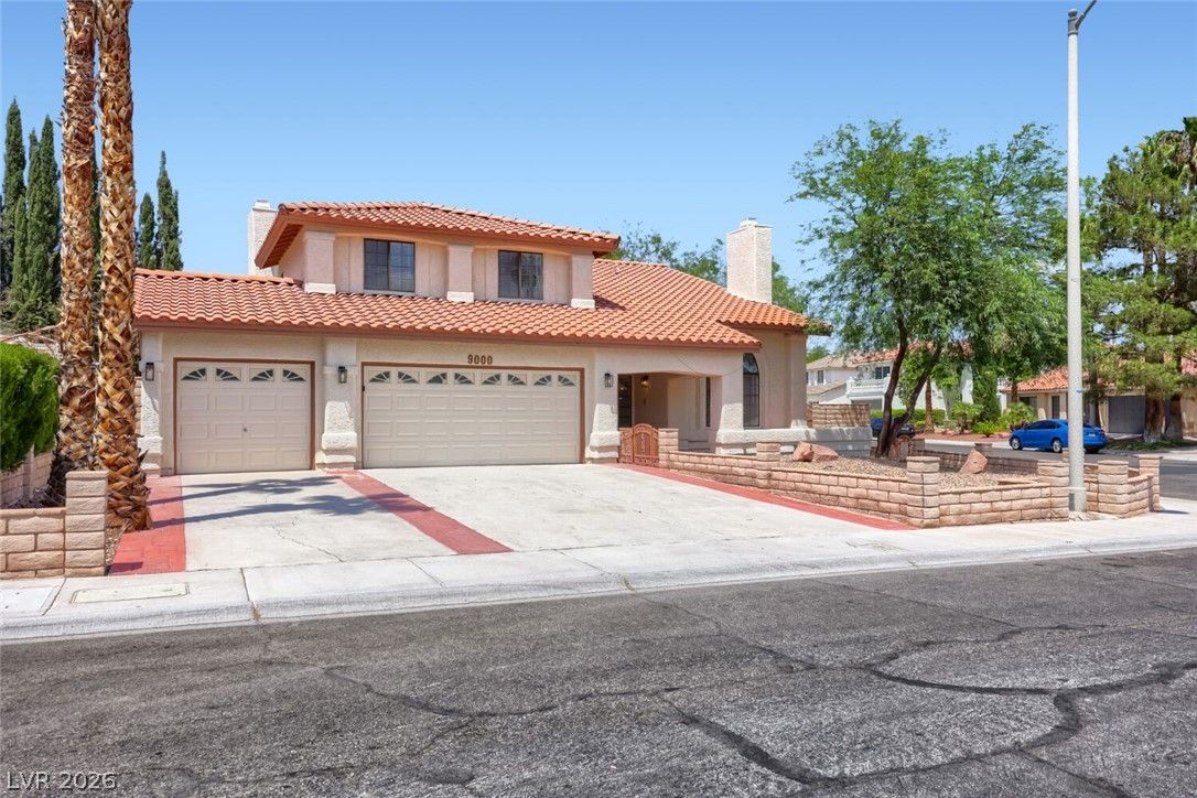 9000 Feather River Court — photo 4