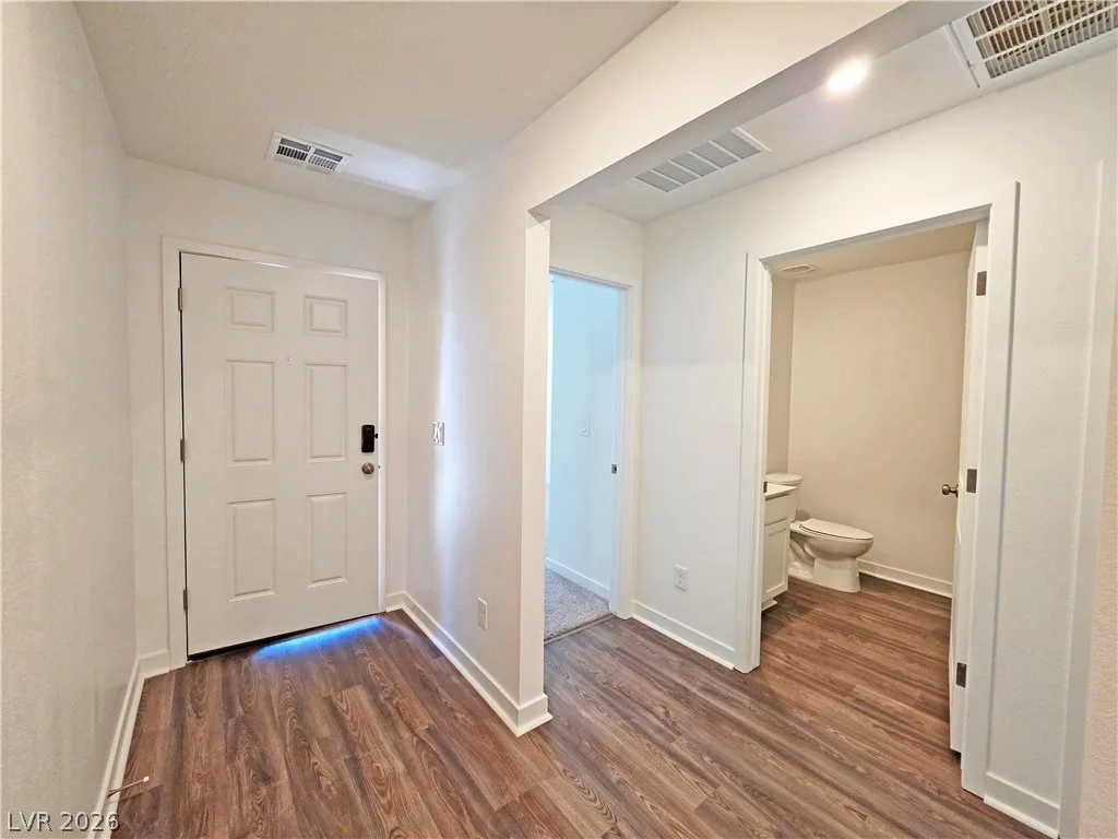 663 East Huyana Wind Drive — photo 5